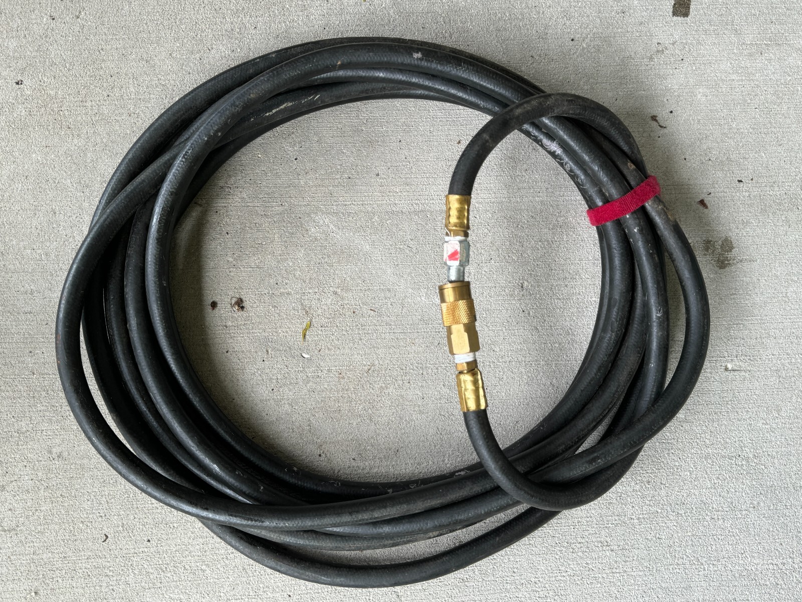 Lot of 8 Industrial Vinyl Pneumatic Air Tool Hoses w/Brass Couplings & Fittings
