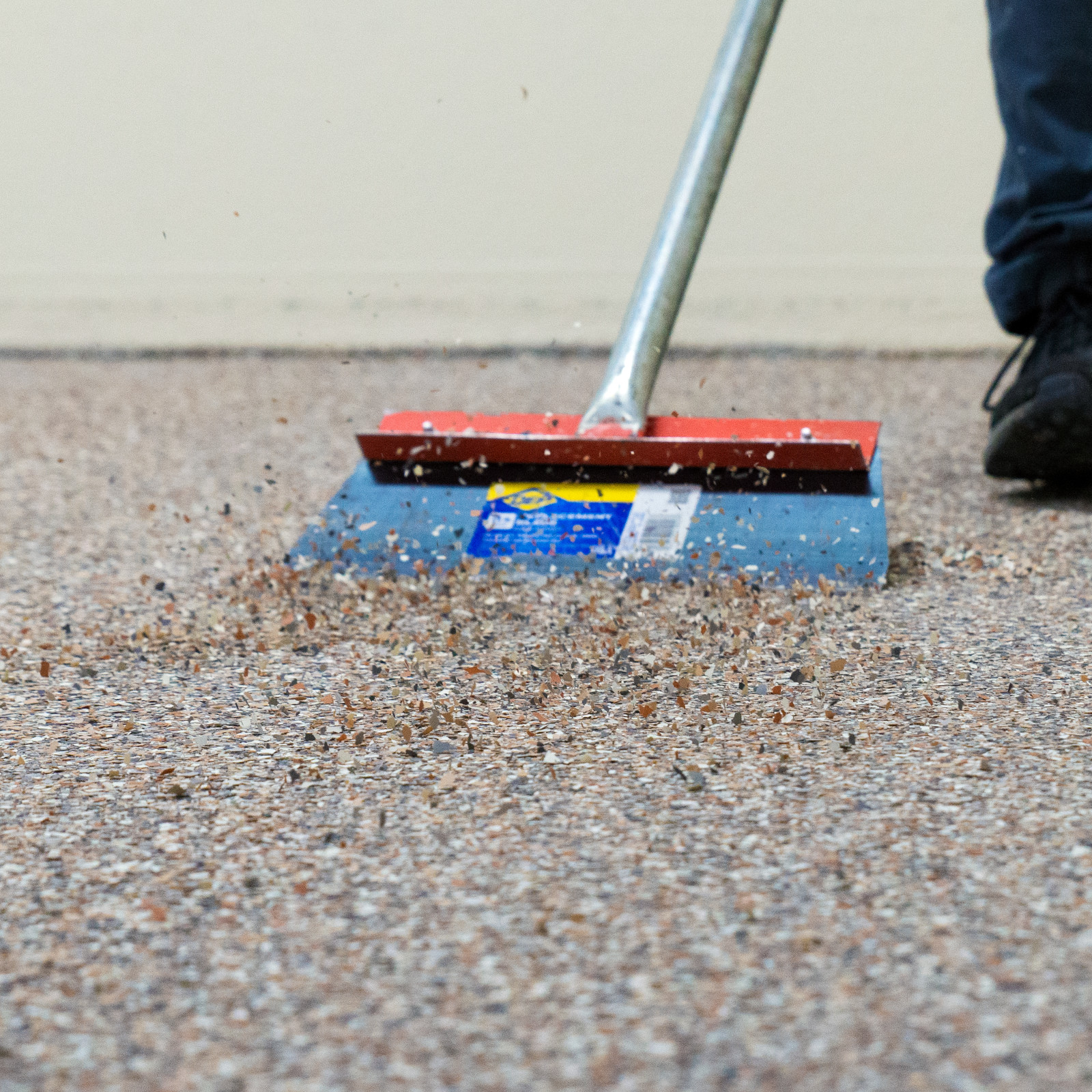 The Original Color Chips 1/4″ Epoxy Garage Floor Flakes – Solid Color Options