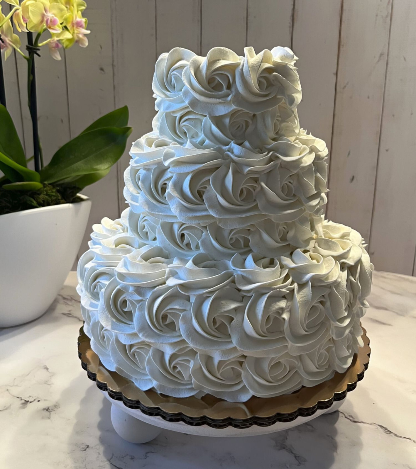 DEZICAKES Fake Wedding Cake Tier Cake Artificial Food Fake Ivory Wedding Cake