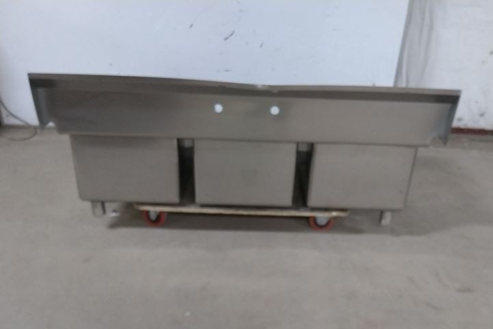 Elkay E3C16X20-0XX 57 In Overall Length 3 Bowl Economy Series Sink