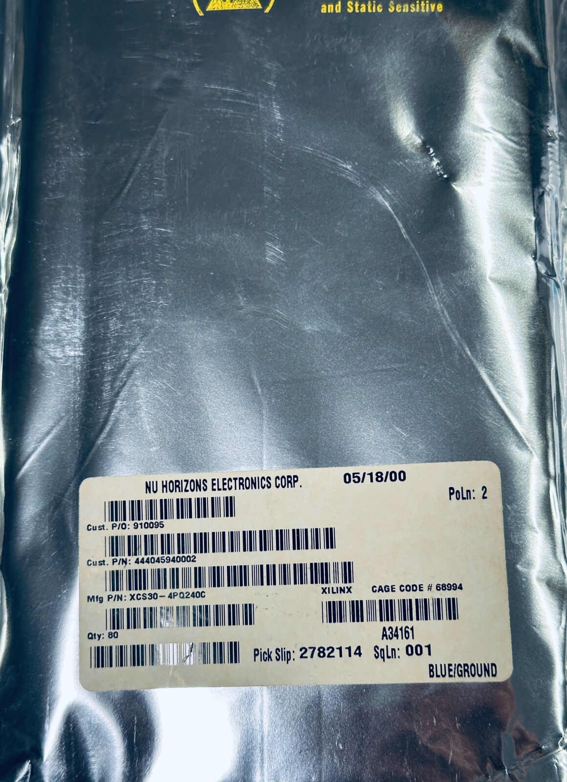 XCS30-4PQ240C XILINX 240 PIN USA RARE NEW 80pcs pack
