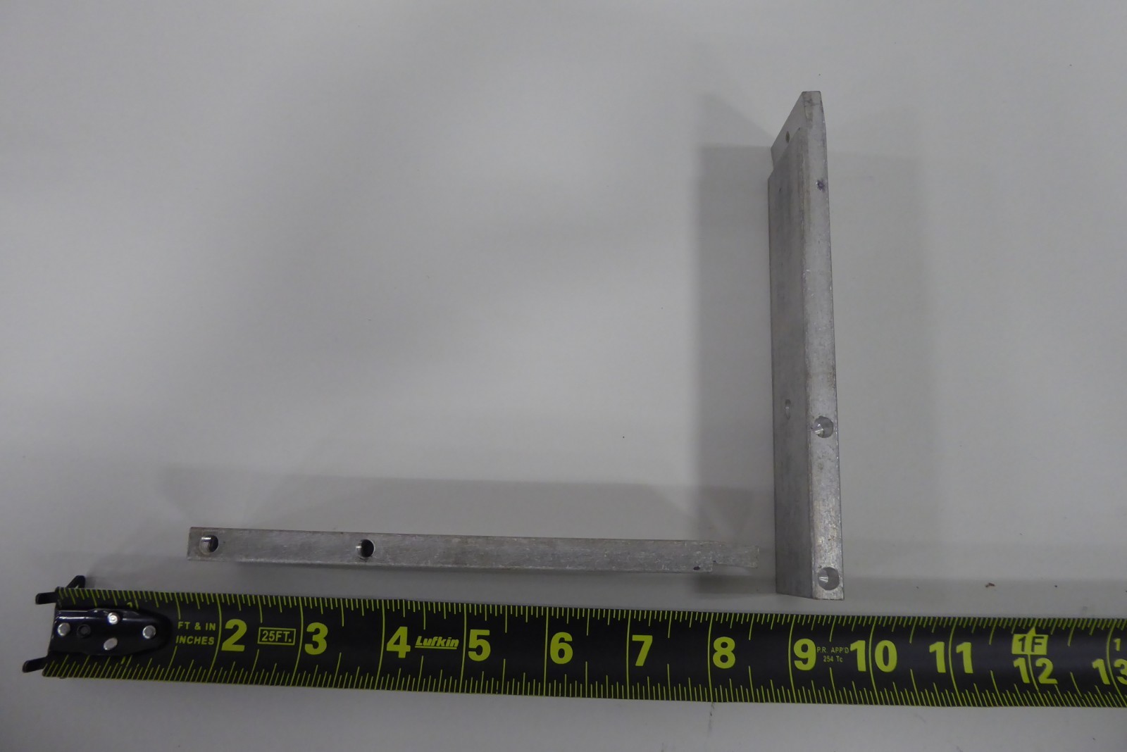 Alcoa Messena 2024-T4-3/8 Aluminum Bracket (Pack of 2) 6-1/2″ x 1-1/2″ x 3/8″
