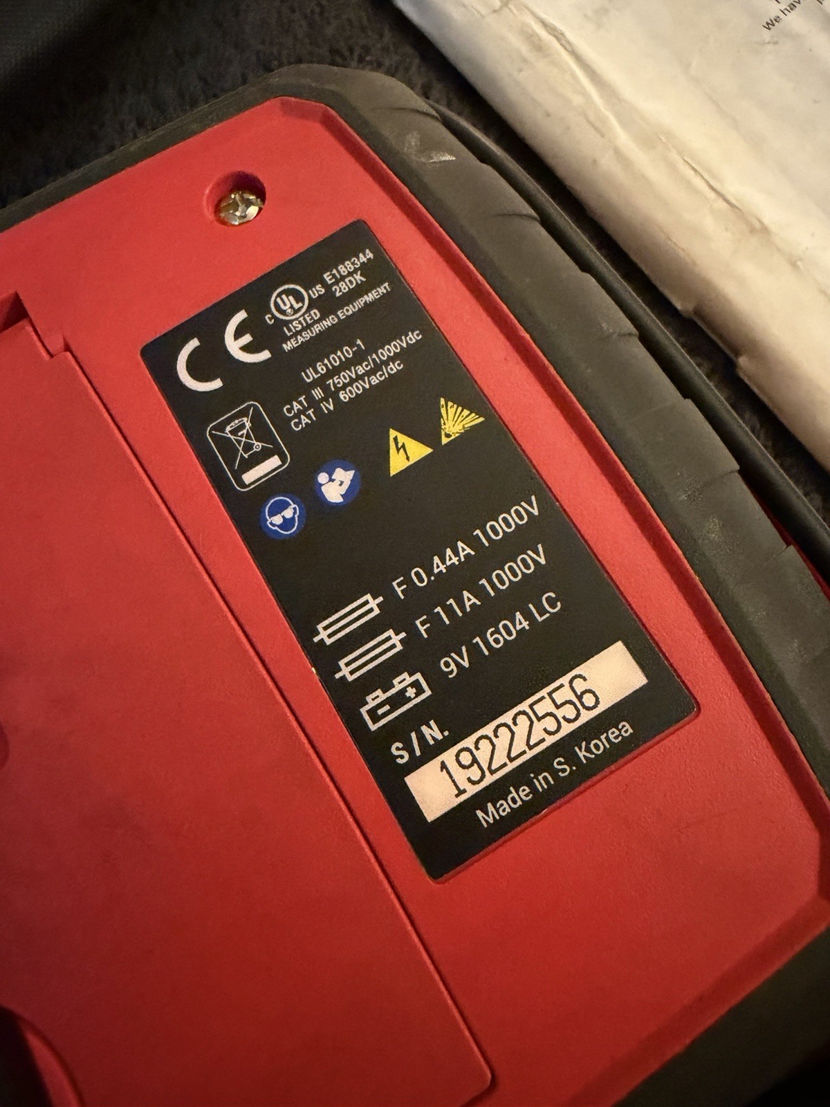 Snap-on EEDM525F True-RMS Digital Multimeter Color LCD