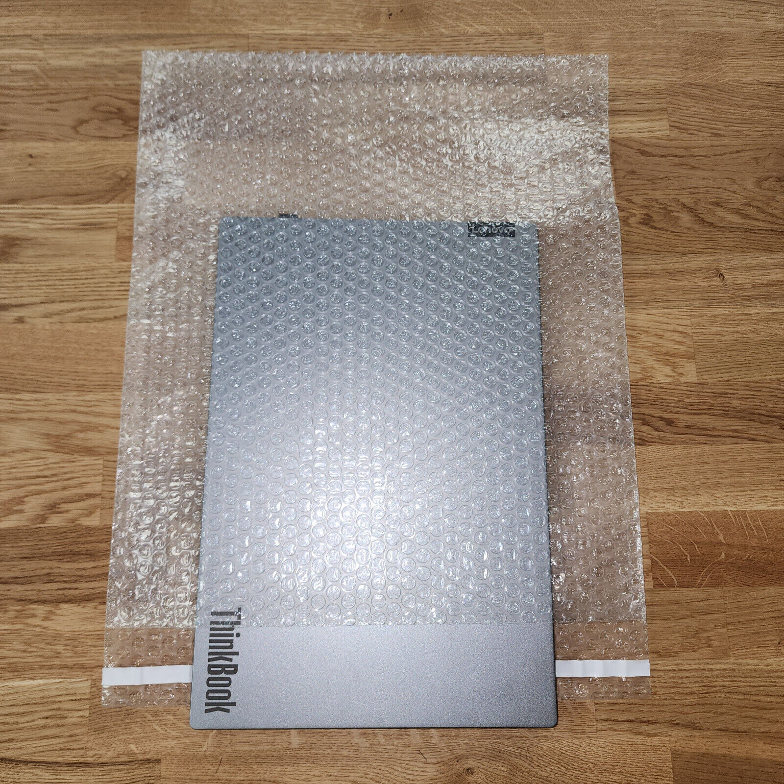 200 Pack 12″x 15.5″ Bubble Out Pouches Bags Protective Mailers Self Seal Cushion