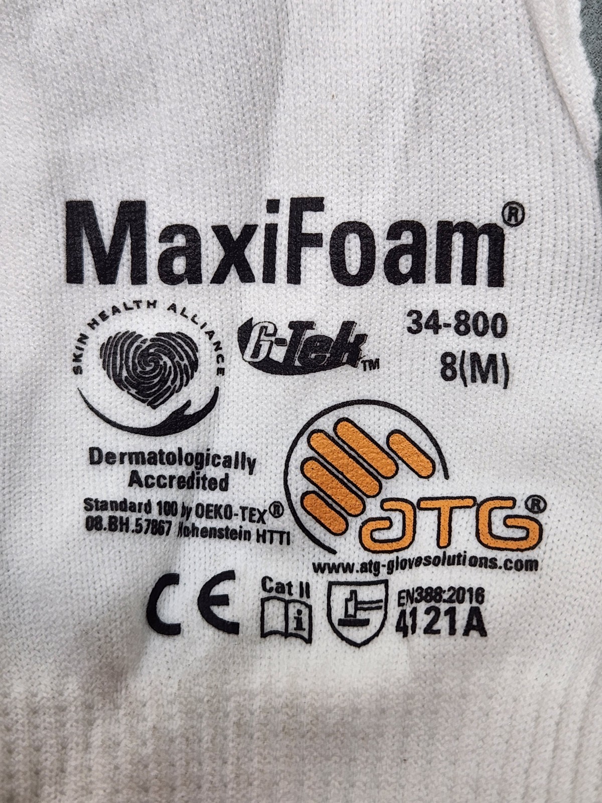 6 Pairs – PIP 34-800 MaxiFoam G-Tek Premium Nitrile Foam Coated Gloves Size: Med
