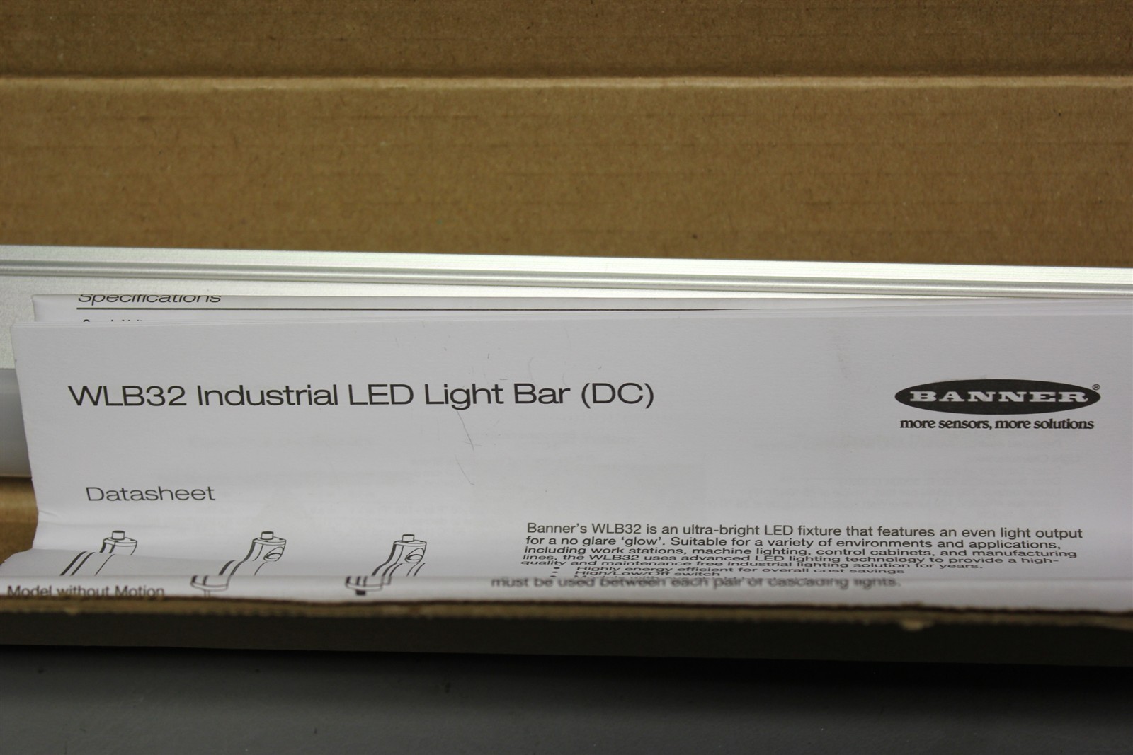 NEW BANNER INDUSTRIAL LED LIGHT BAR WLB32C570PBQ