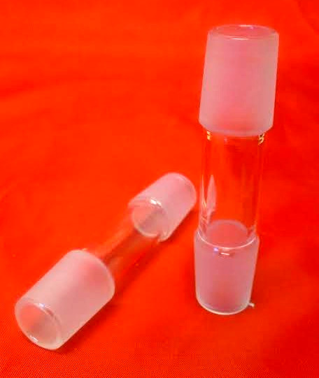 2 pc. 3″- Handmade 18mm male to 18mm male glass Adapter + 5 screens FREE #C3