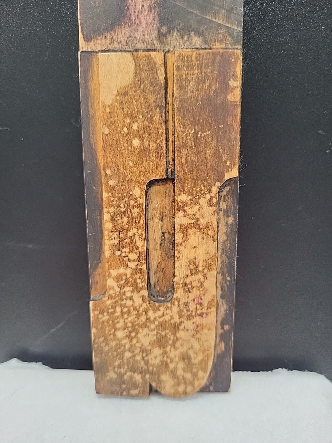 Vintage Letterpress WOOD LETTER U PRINT TYPE Printing Print 6″ Block Newspaper