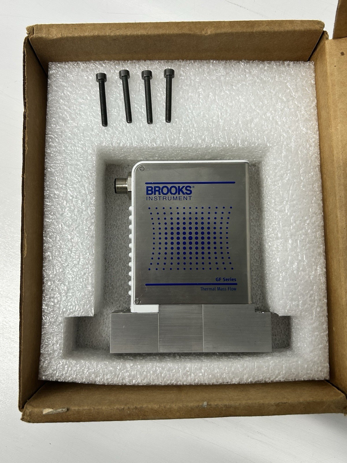 Brooks GF125CXXC GF Series Thermal Mass Flow Controller MFC 350 SCCM Ar