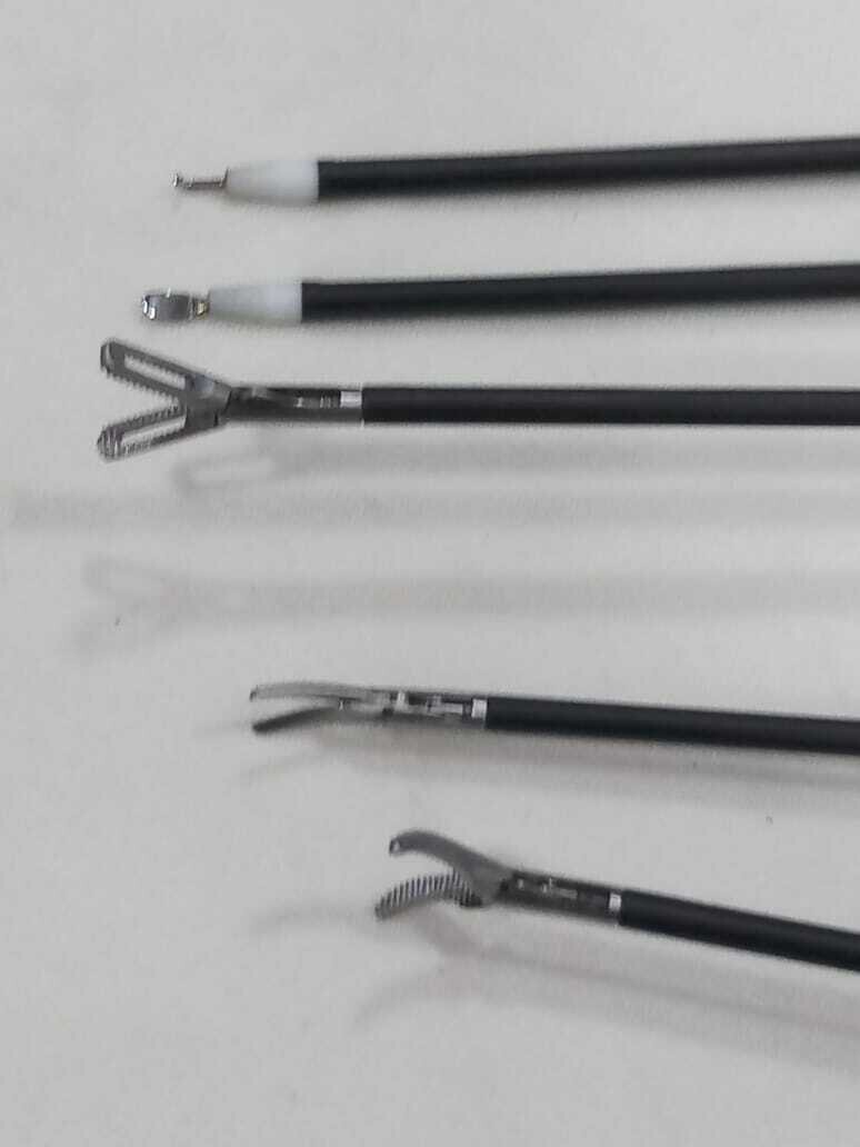 Laparoscopic L-Hook Fenestrated Maryland Grasper Curved Scissors Instrument