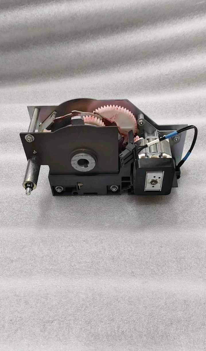 SCHNEIDER ELECTRIC MASTERPACT NW 47893 Gear Motor 100/125V (GHJ10624AA)