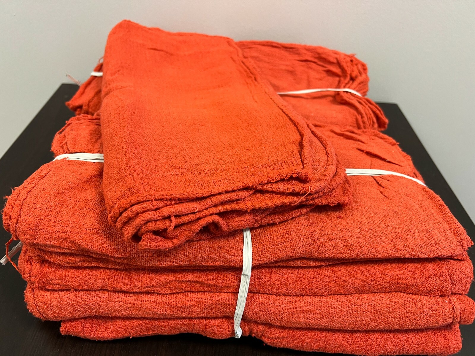 1000 PIECES NEW ORANGE INDUSTRIAL SHOP RAGS CLEANING TOWELS 14×14 inches