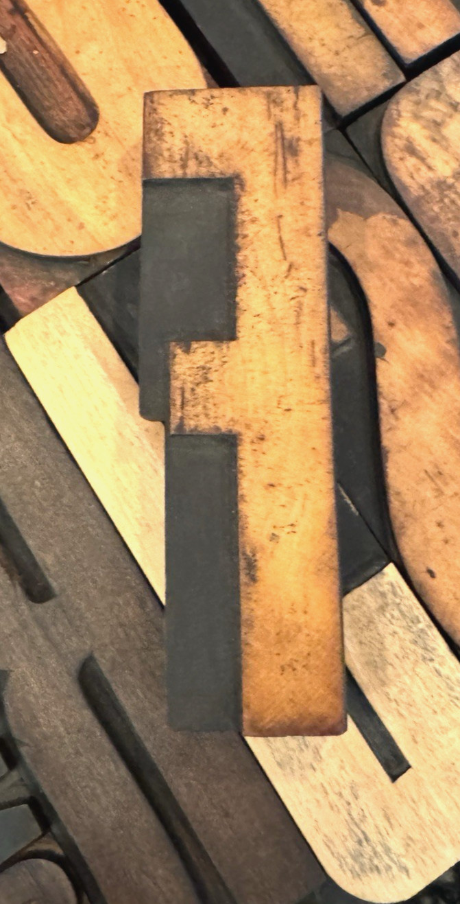 LARGE Wood Letter F Letterpress Print Type Printers Vintage Printing 7″ PATINA