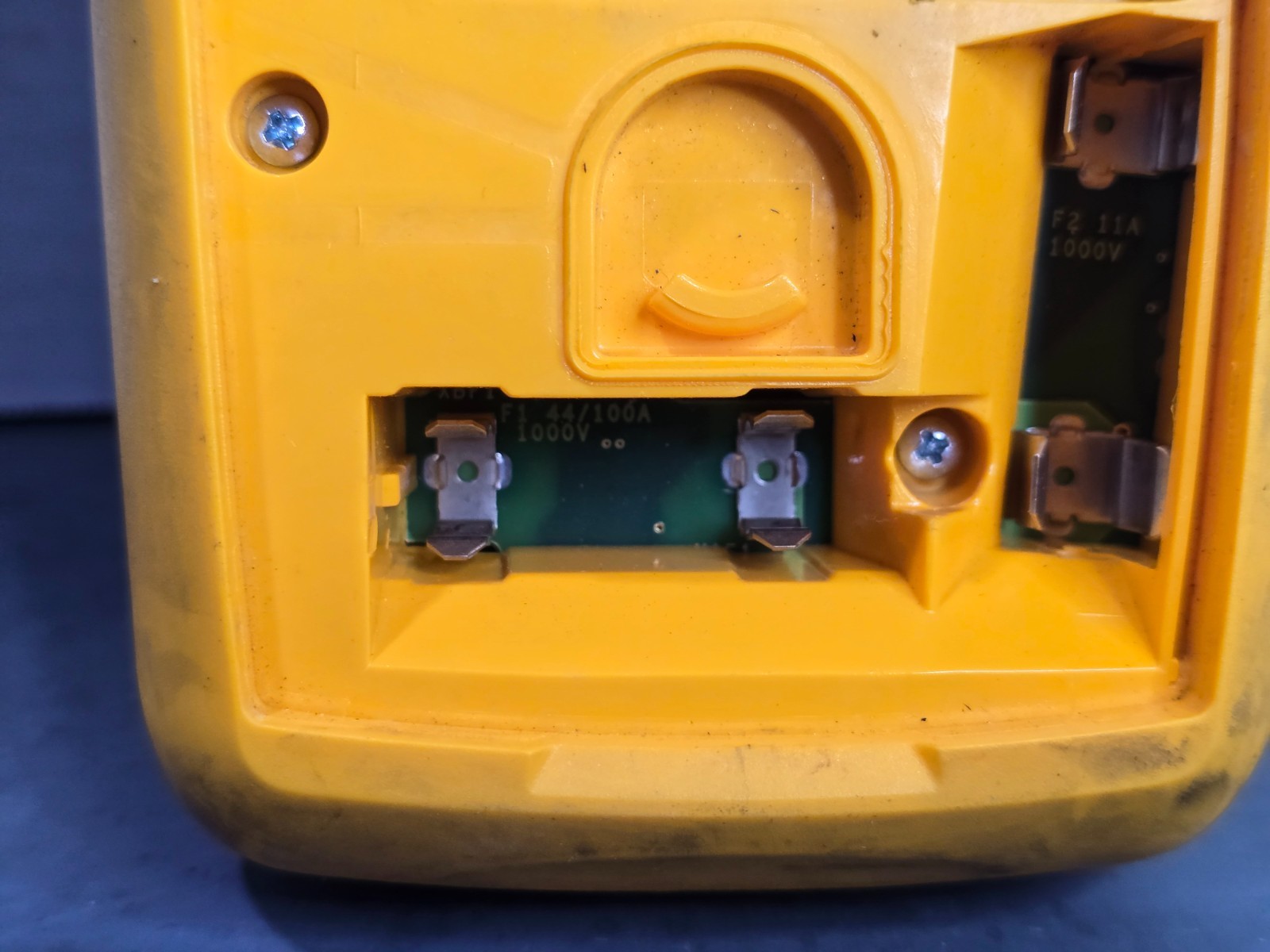 Fluke 287 True-RMS Electronics Logging Multimeter No Battery Missing Fuse