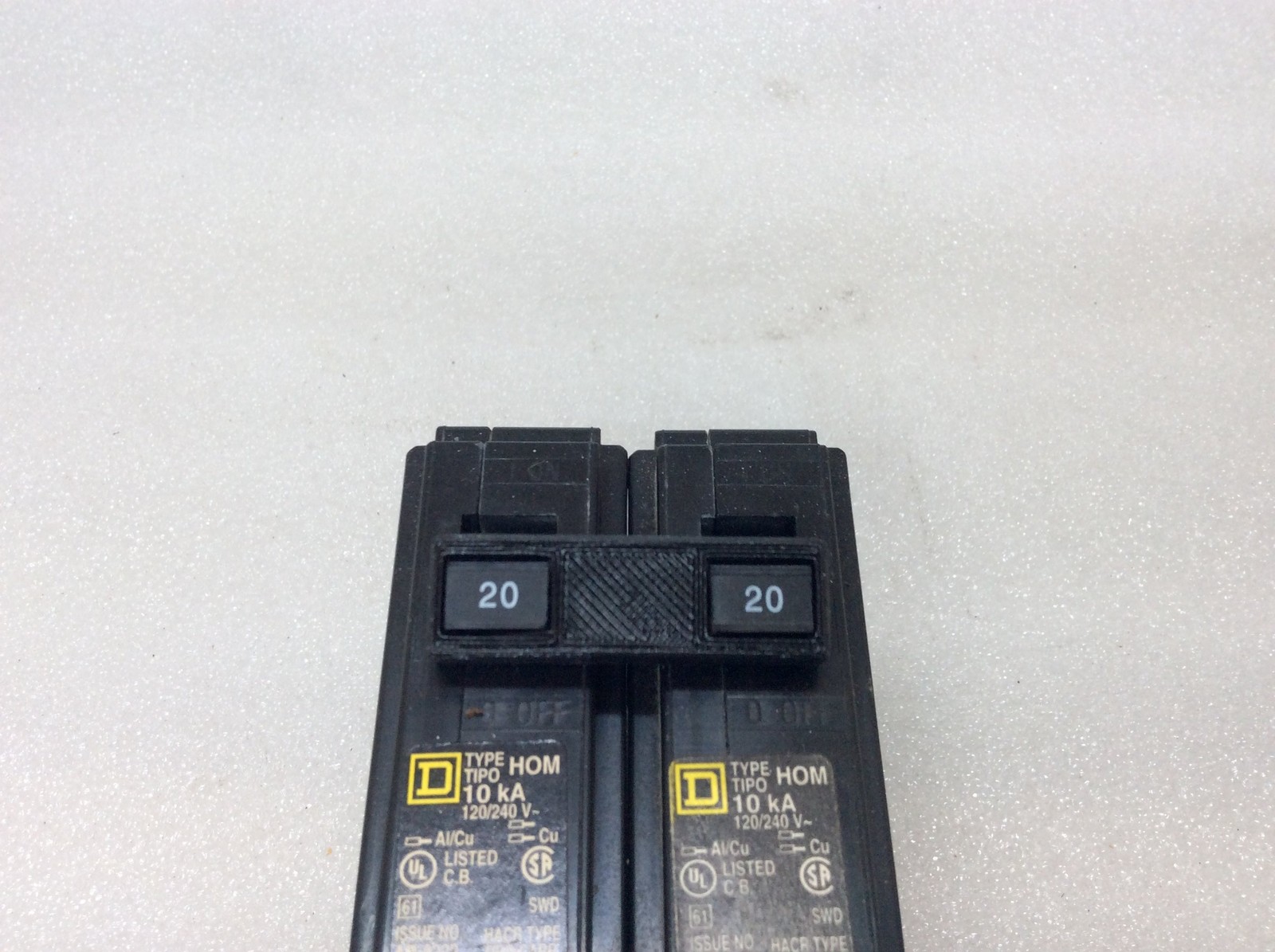 Square D Homeline Plastic Handle Tie for 2 Pole Breakers
