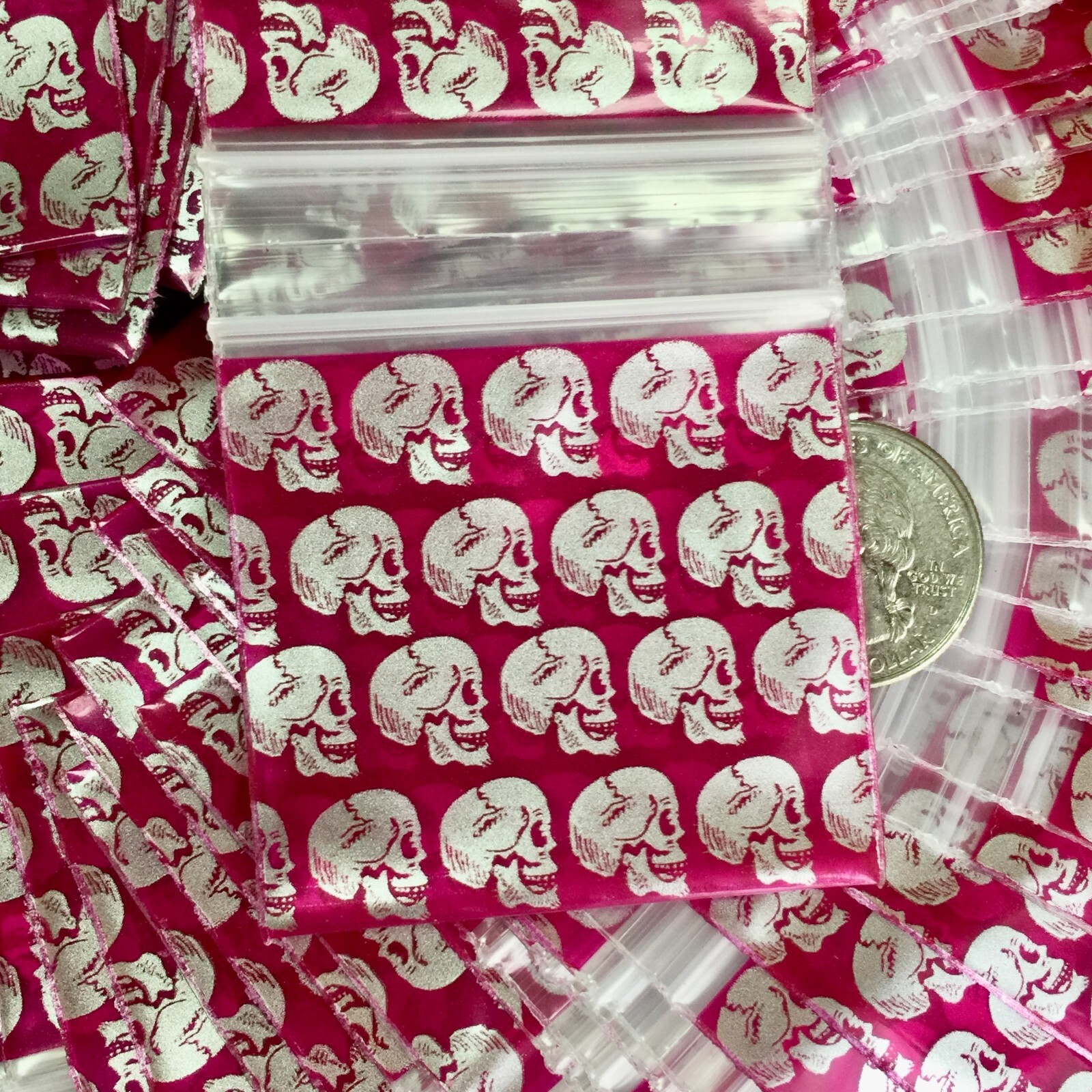 BaggiesSince1987 – 1515 Design Zip Bags METALLIC P 50 D MIX 100PCS, READ DETAILS