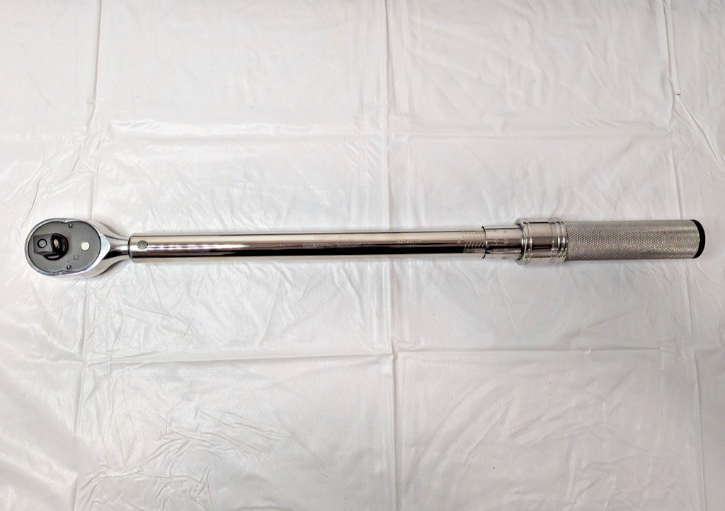 CDI Micrometer Torque Wrench 1/2″ Drive 20.0 Ft Lb Min 150.0 Ft Lb Max 1503MFRMH