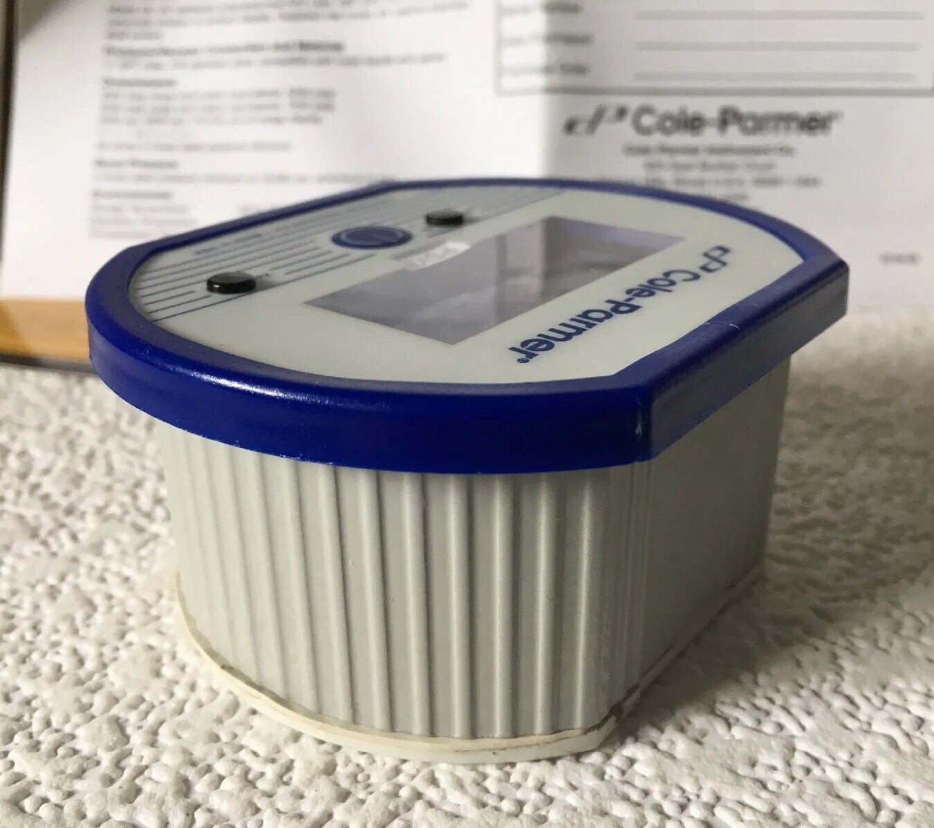 Cole Parmer 68935-18 Battery-Powered Digital Gauge 0-100.0 PSIG 1/2” MADE IN USA