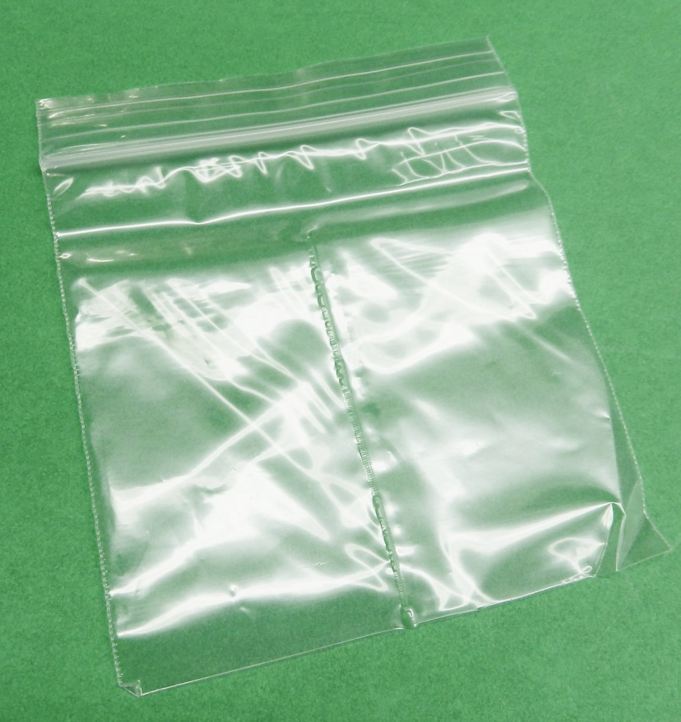 4×4 Bags 2-Compartment Poly Clear Center Split Divider Middle 4″ Reclosable 1000