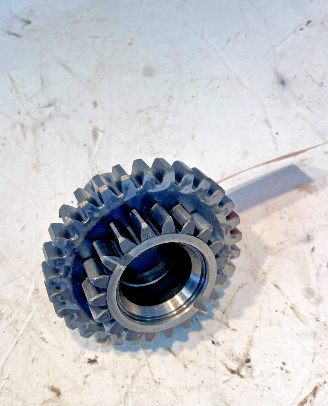 1967 John Deere 2020 Tractor Transmission Pump Gear Shaft