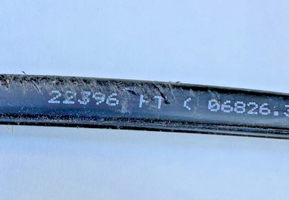 Superior Essex Optical Fiber SMF-A1 Corning SM 05/25 micron Cable 700 feet