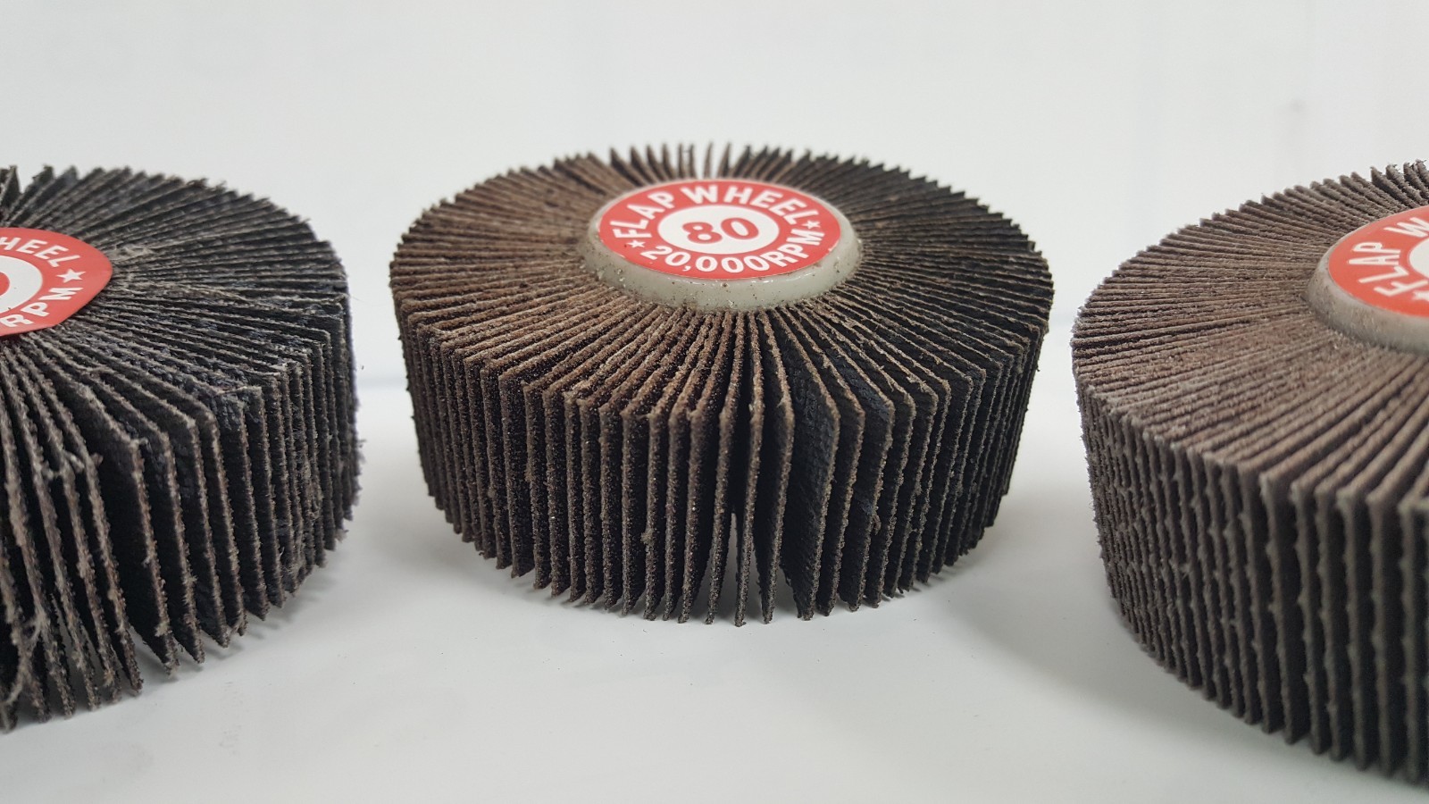 1″ X 1″ X 1/4″ – Kelco Mounted Flap Wheel, Aluminum Oxide, Resin-Bonded