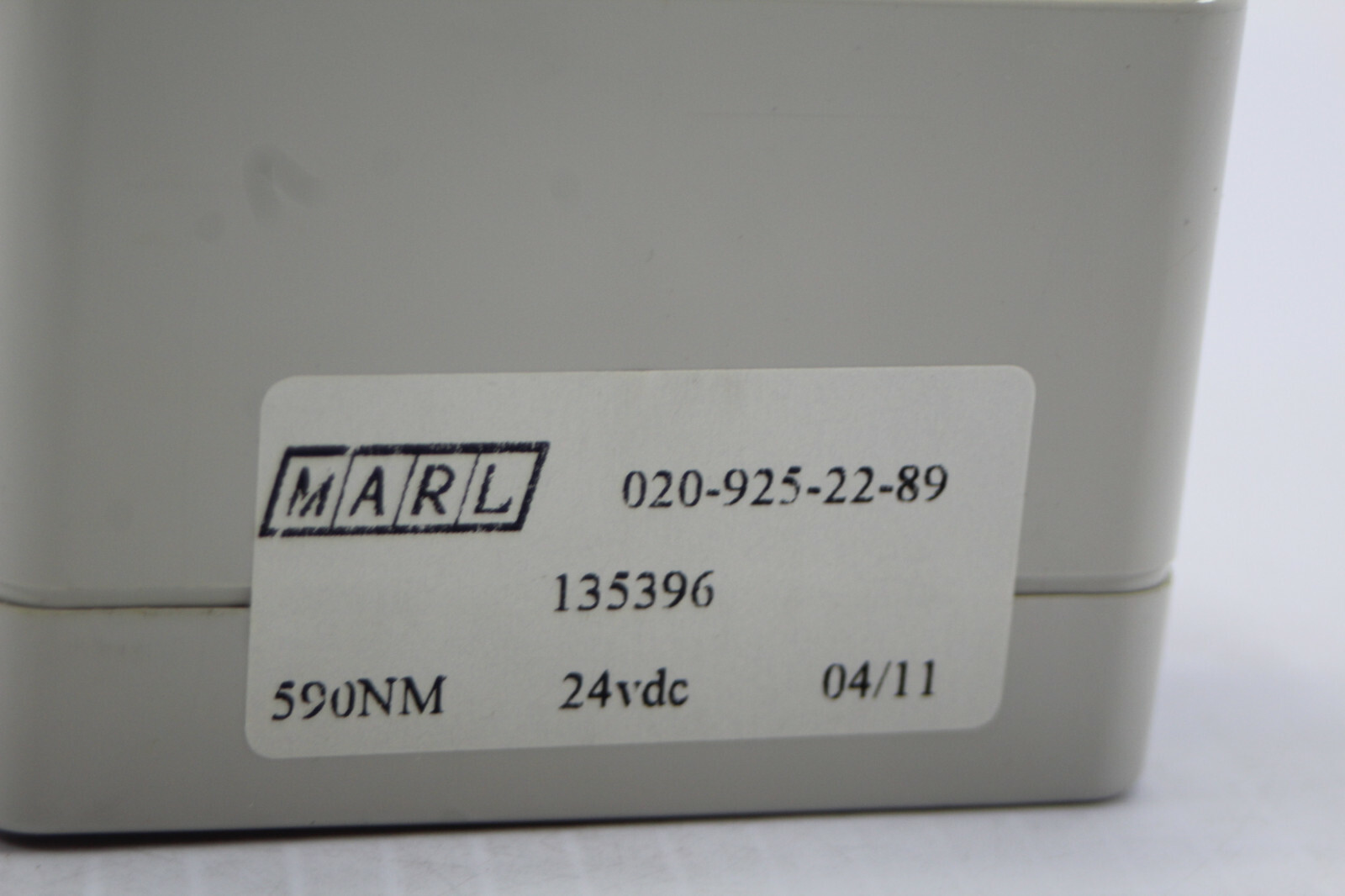Marl 020-925-22-89 24V Yellow 590 nm 45 LED Moisture Proof Cube Illuminator New