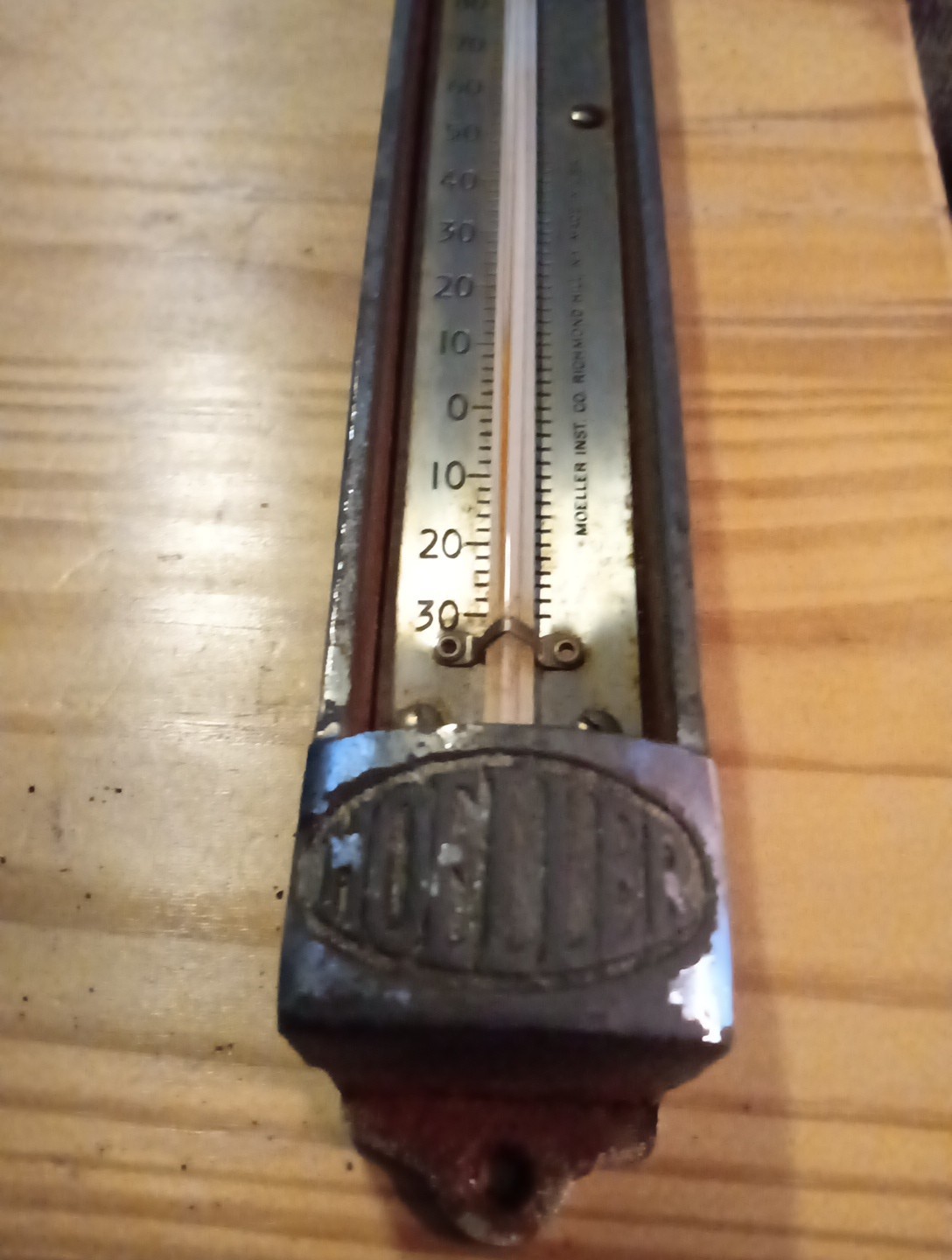 One Moeller Thermometer 30-130°F as pictured Intact Working