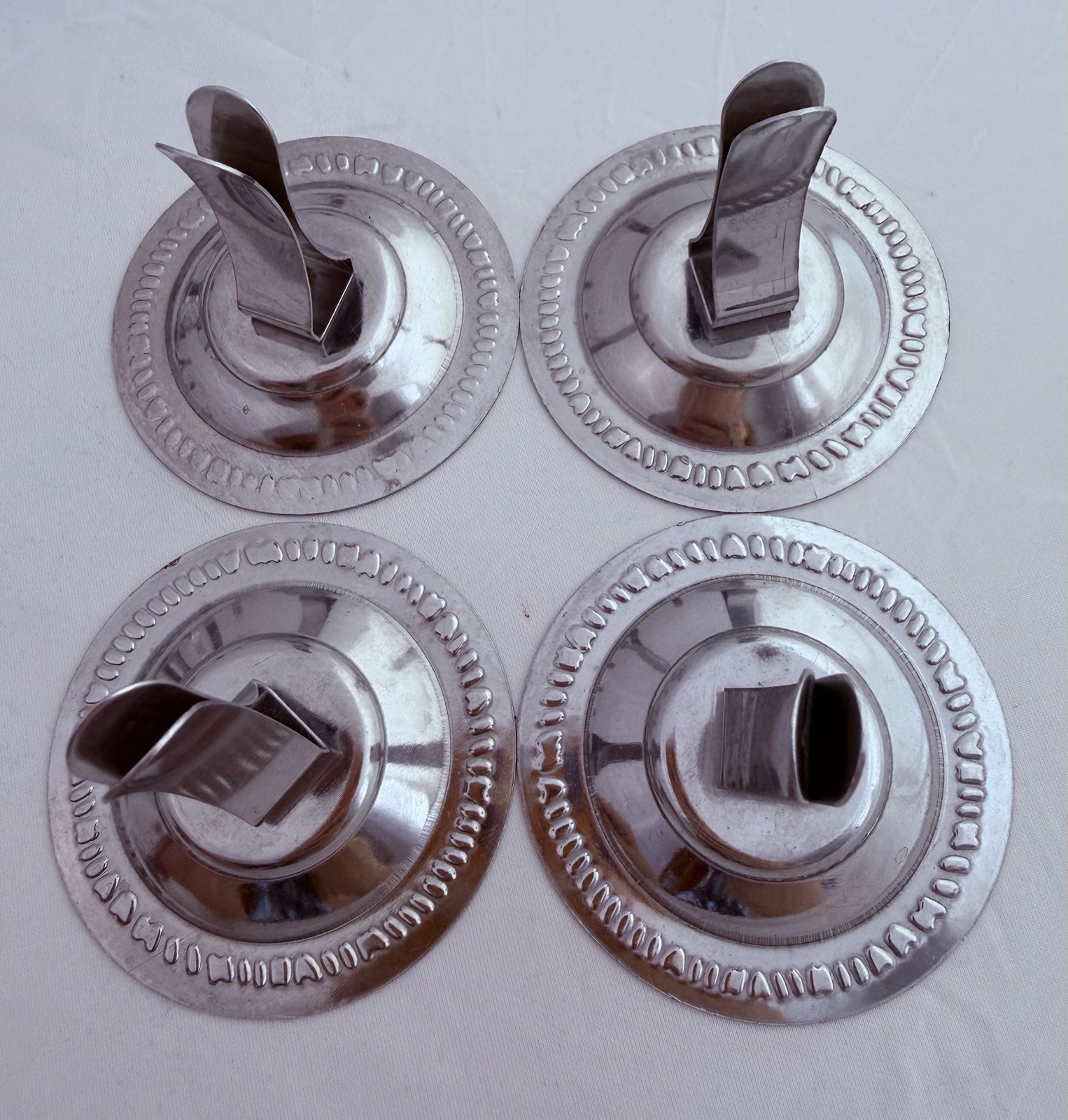 15 Vintage Diner Grand Ware Stainless Steel Menu Holders Taiwan MH-250 Preowned