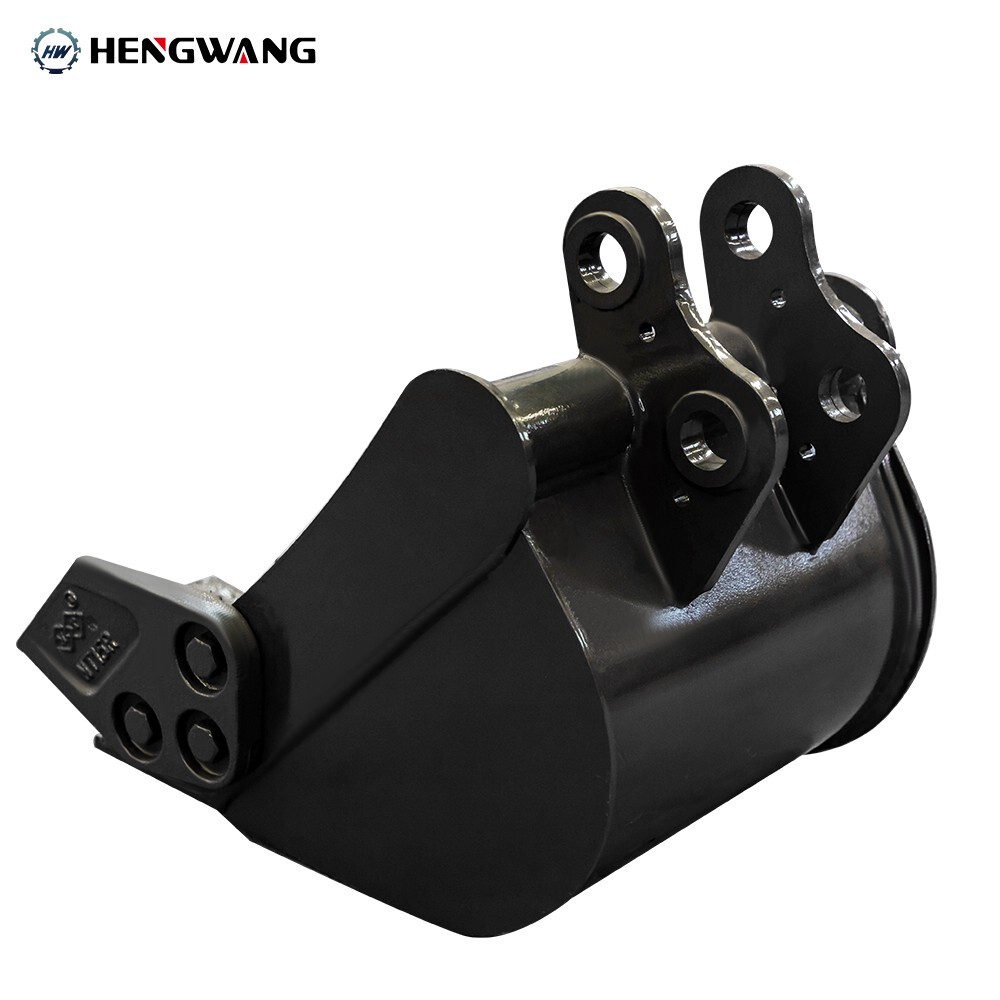Enlarged 11.8in Mini Excavator Attachment Bucket Strong Alloy High Compatibility