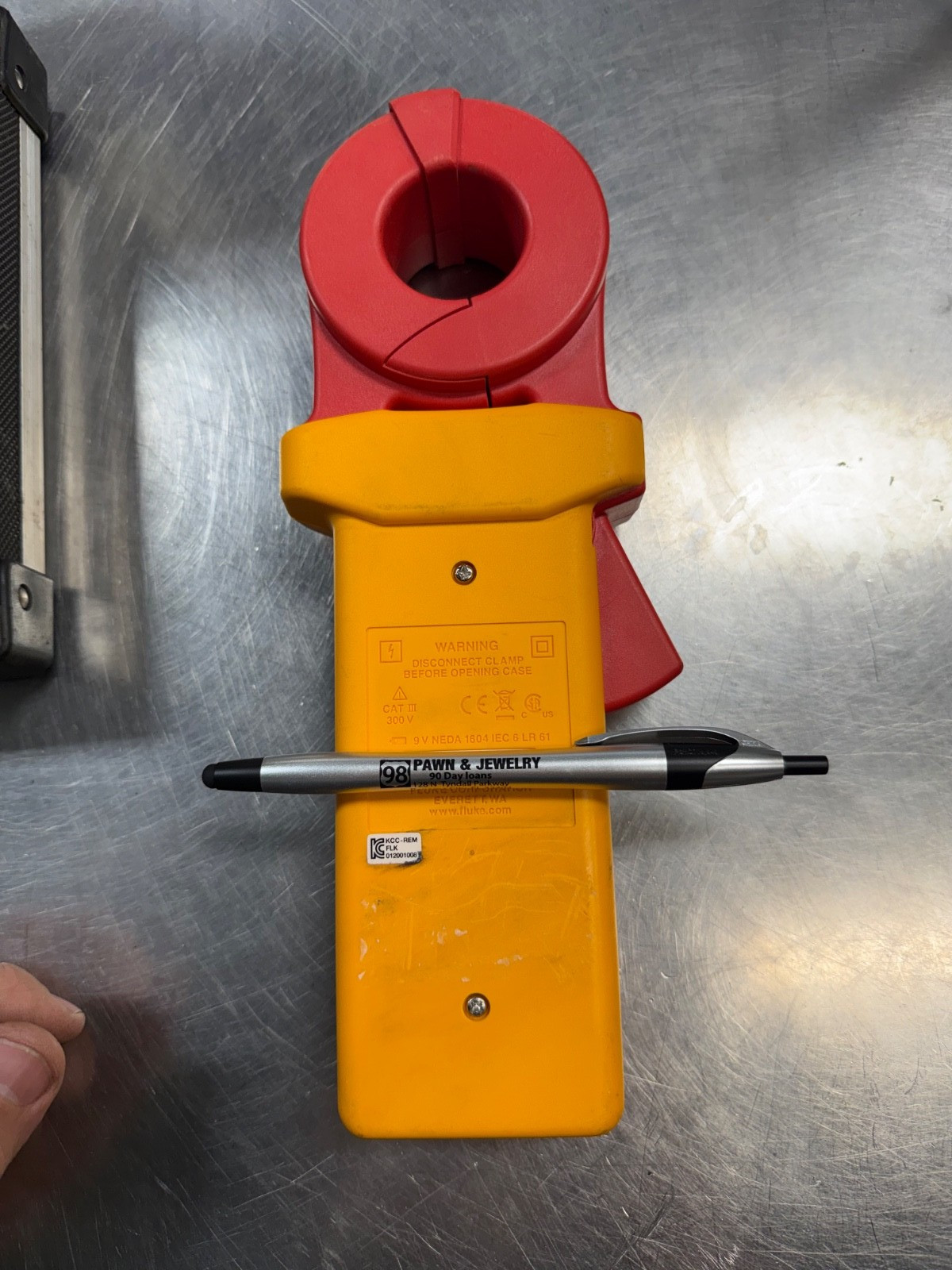 Fluke 1630 Earth Ground Clamp with Carry Case, Manual and Loop Resistence Card