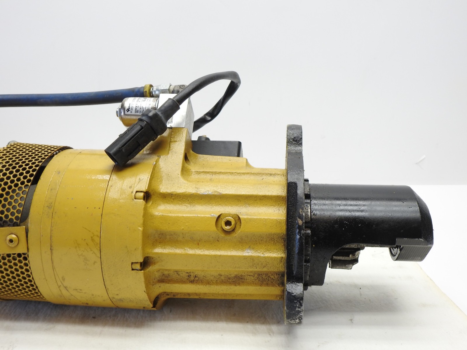 ASC Turbine Pneumatic Air Starter 45M Rotation: CW, 382-9606M – AS IS UNTESTED