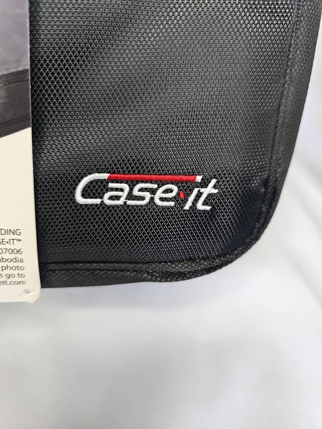Case It The Universal Laptop Zipper Binder 2” Capacity Handles & Shoulder Straps