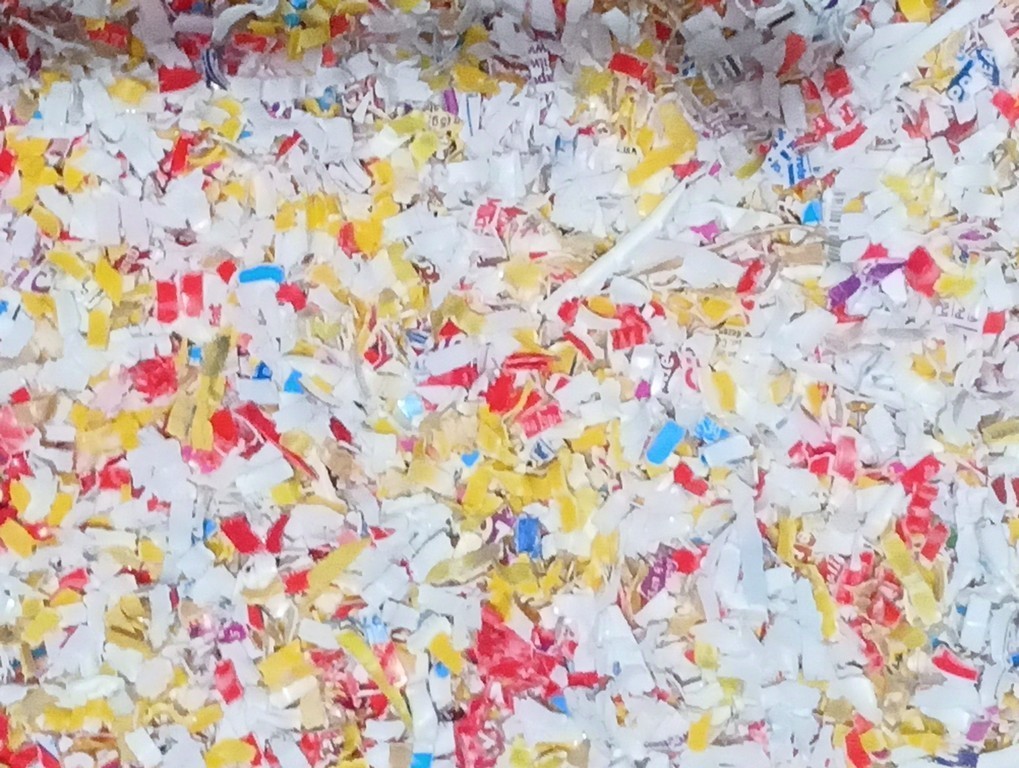 2.5-LB Multicolor Recycled & Shredded PP5 Polypropylene (PP) #10
