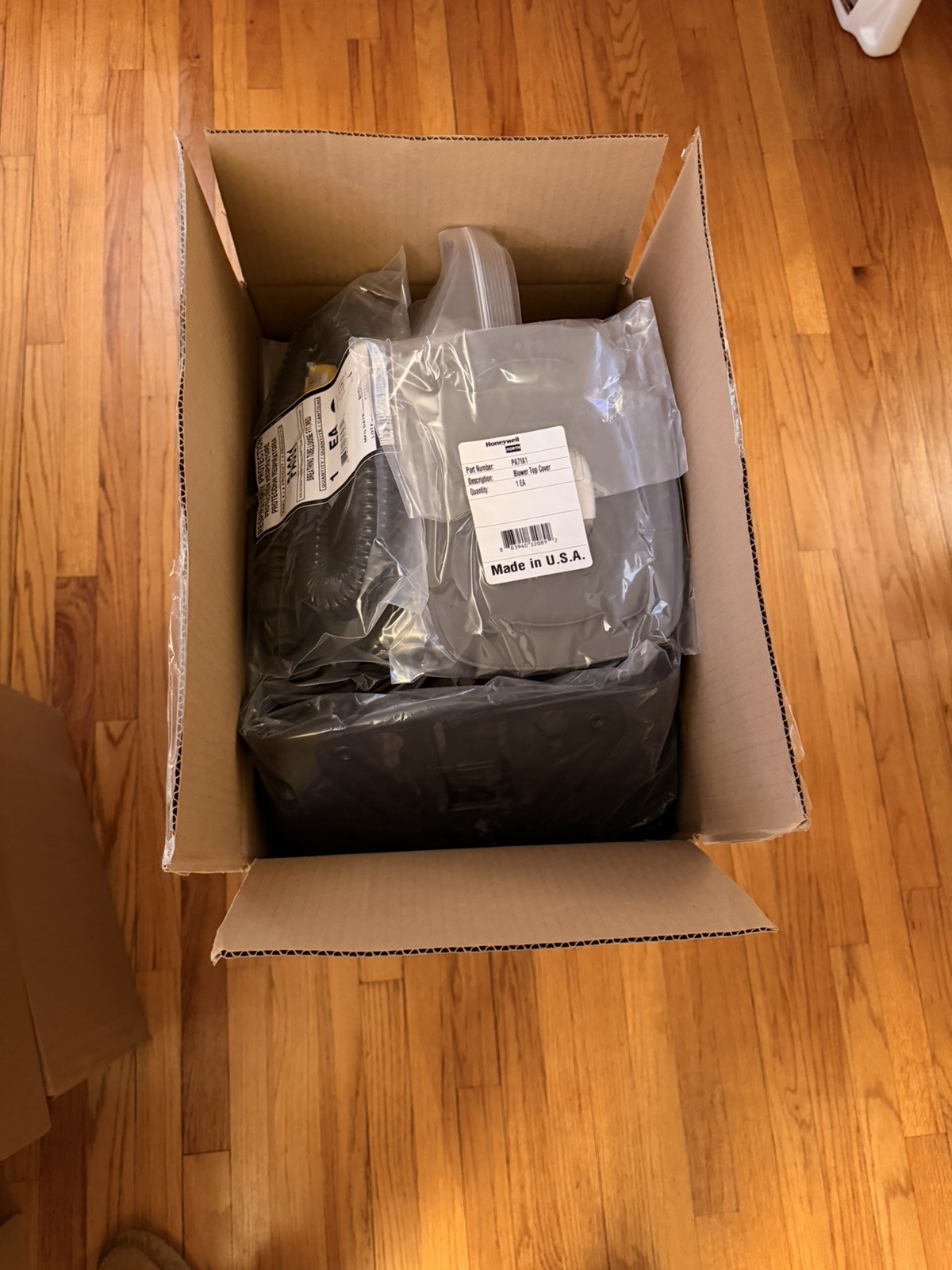 Honeywell North Primair PA-700 Powered Air Purifying Respirator. Updated Listing