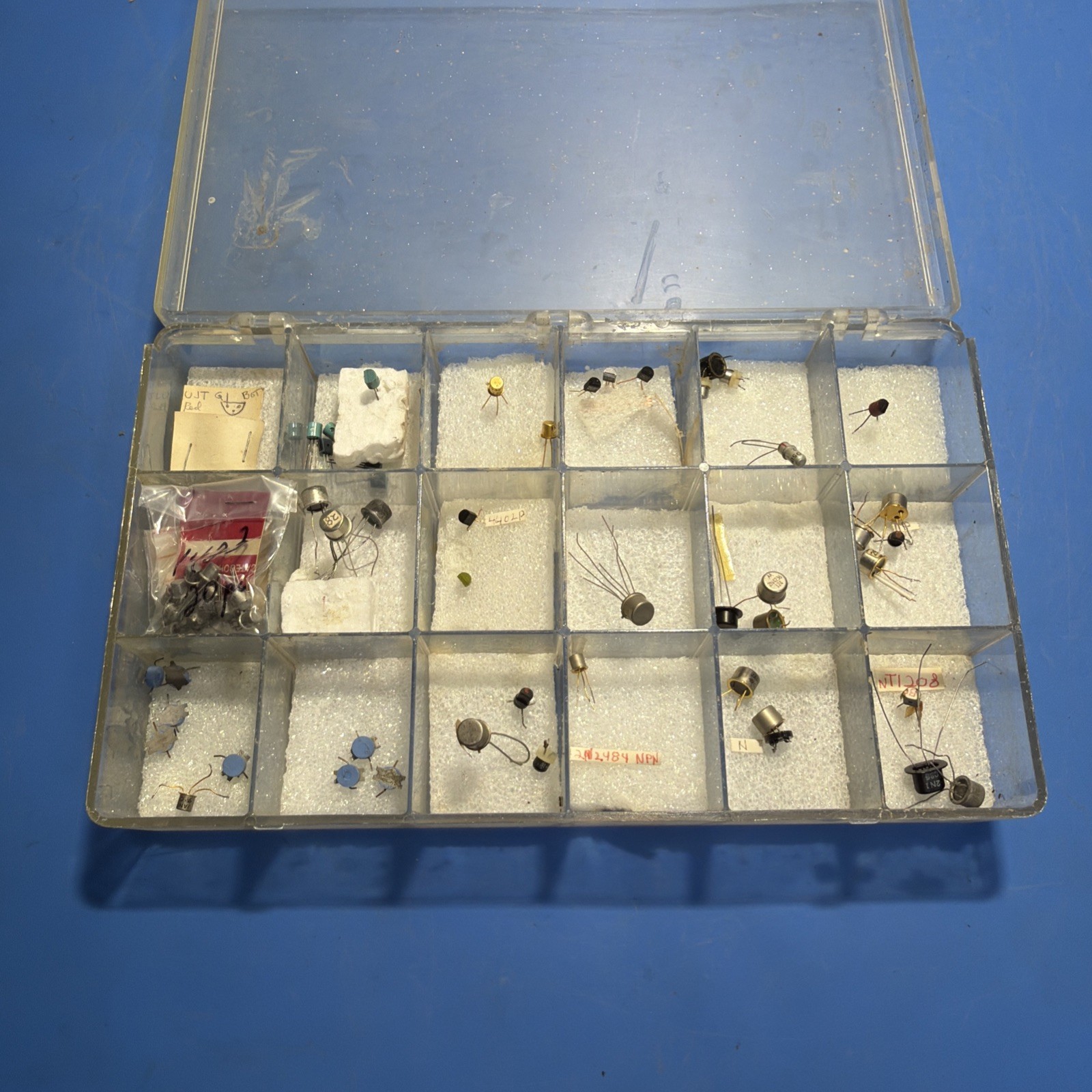 Vintage Transistor Lot 73pcs Mixed Types TO-5 Metal Can NPN PNP Used
