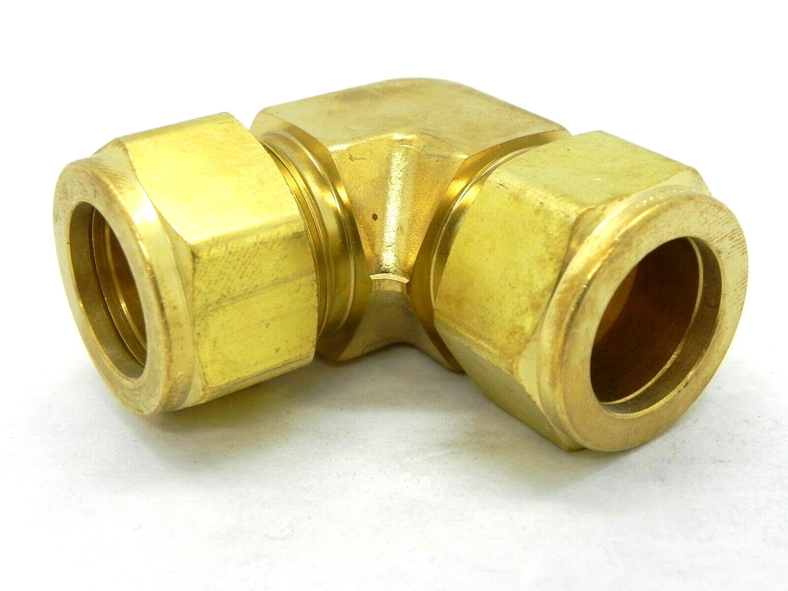 Parker CPI 12-12 EBZ-B Brass Union Pipe Elbow 3/4″ Tube 1-1/16″ Hex (HR)
