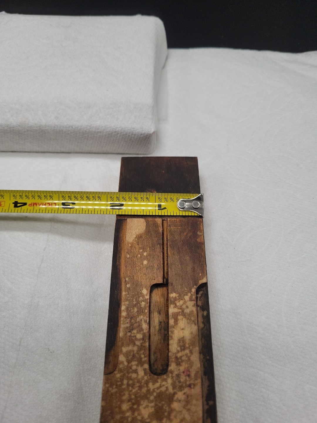 Vintage Letterpress WOOD LETTER U PRINT TYPE Printing Print 6″ Block Newspaper
