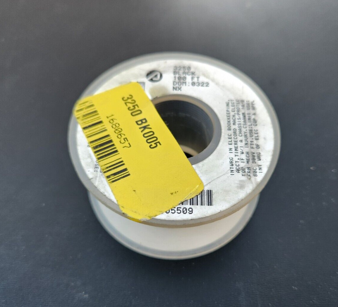 Alpha Wire 3250 BK005, 24 AWG Hook-Up Wire 7/32 Black 300V 100.0′