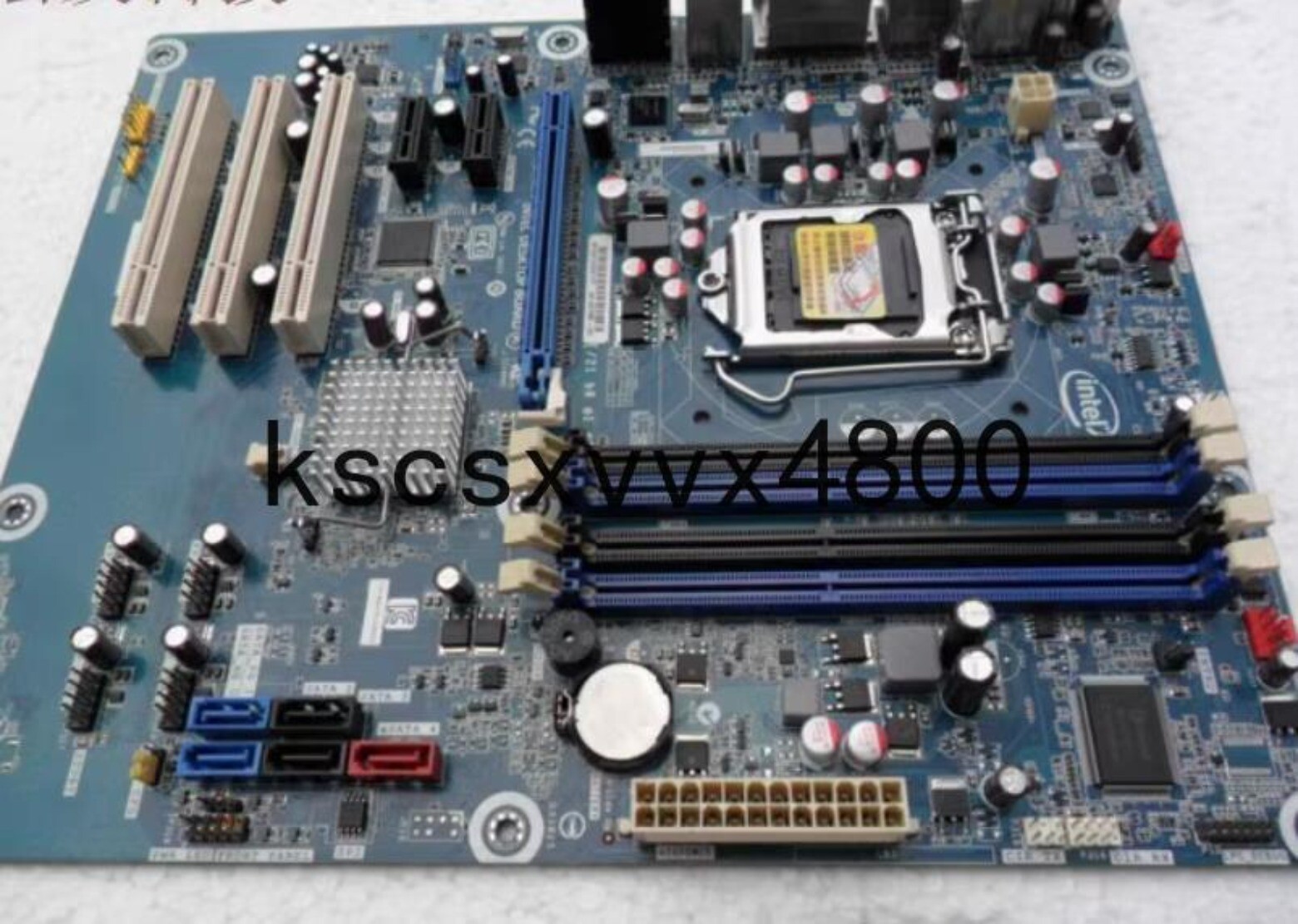 1PCS Original Intel DZ68DB motherboard Z68DB DVI/HDMI Z68DB DVI/HDMI in stock