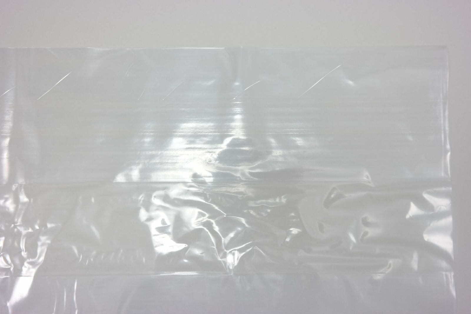 LDPE Poly Bags – 10″x8″x24″ – 200 Bags – 1.4 Mil – Clear – AssurePak – LDPOLY108