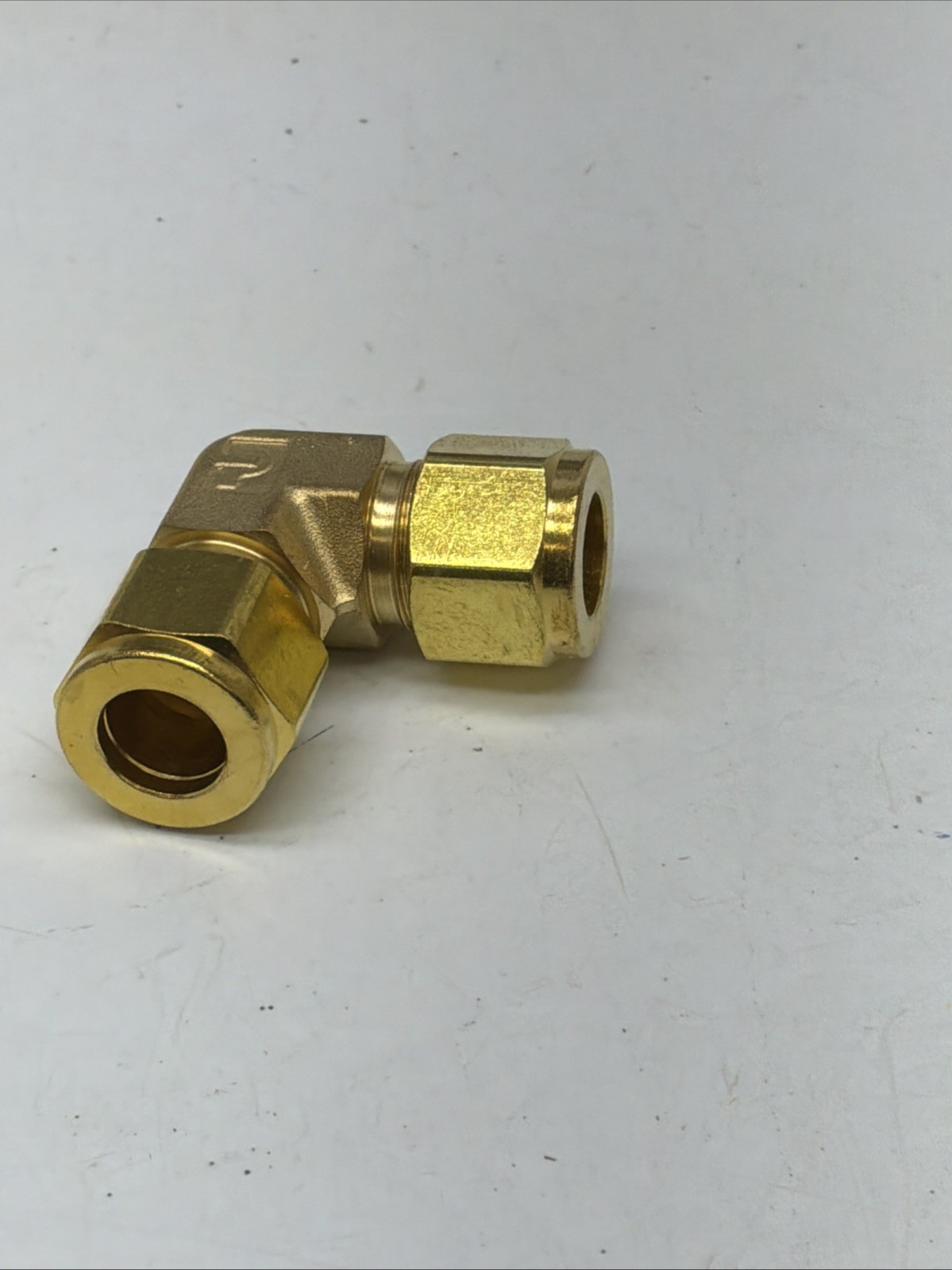 Parker 1/4” A-Lok Brass Union Elbow 8-8 EBZ-B NIB